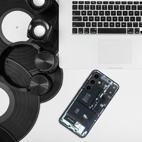 Futerał do Samsung A35 Tech wzór 1