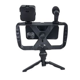 Uchwyt selfie z pilotem bezprzewodowym tripod z LED / mikrofonem do streamów TL-49T czarny