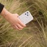 UNIQ etui Coehl Terrazzo iPhone 12 ProMax 6,7" biały/natural white na NearMe.pl